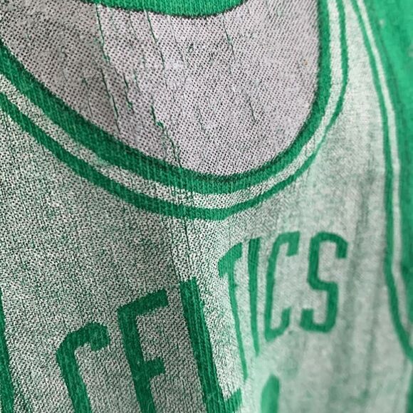 Vintage Nutmeg Single Stitch Boston Celtics NBA Locker Room Home Court Tee Sz XL - Picture 11 of 17